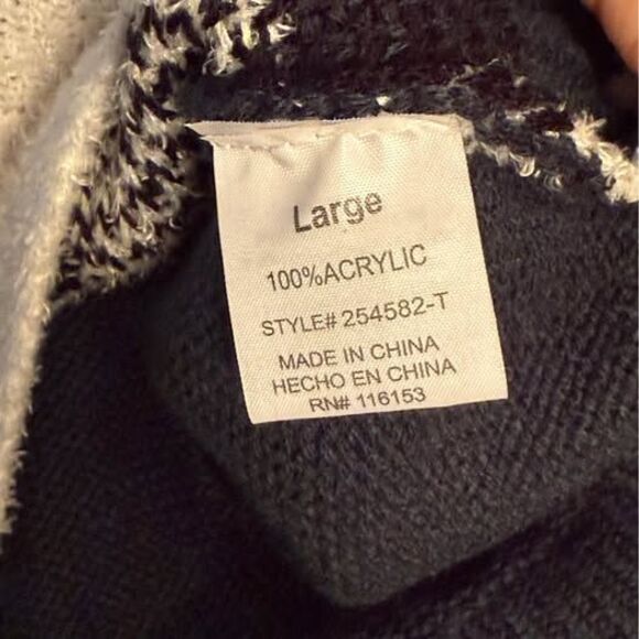 Merry Christmas By Poof Ugly Christmas Sweater Women’s Size Large - Picture 8 of 9